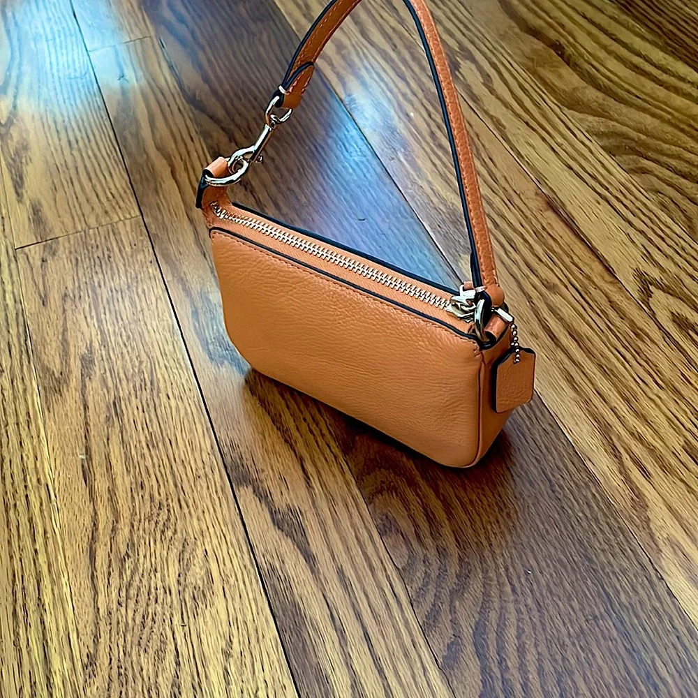 orange mini coach bag - Picture 2 of 4